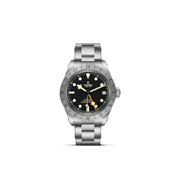 TUDOR Black Bay Pro